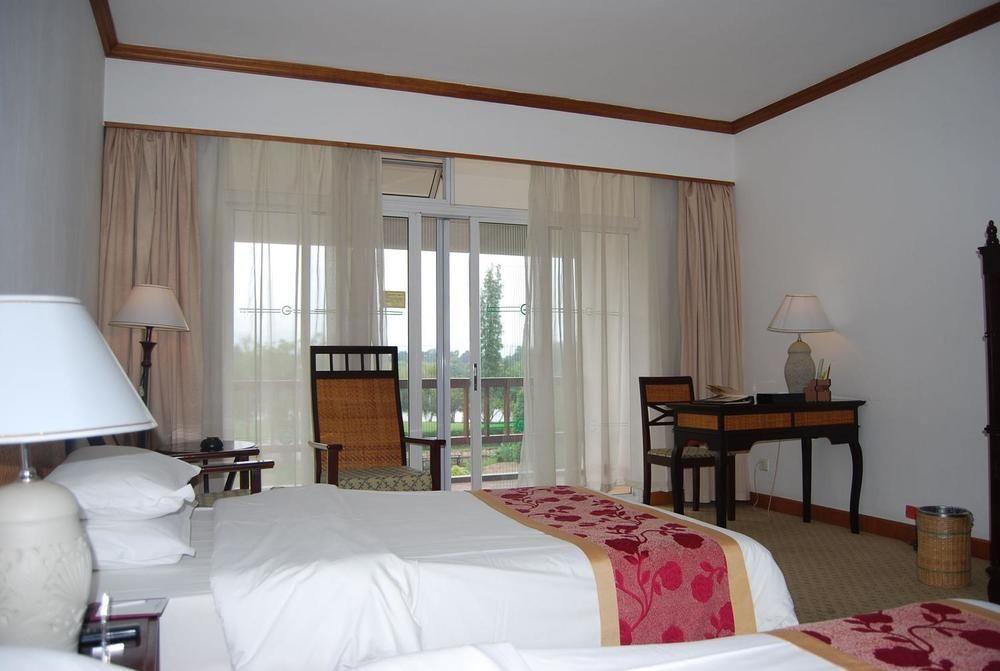 Yunnan Dianchi Garden Resort Hotel & Spa Kunming Exterior photo