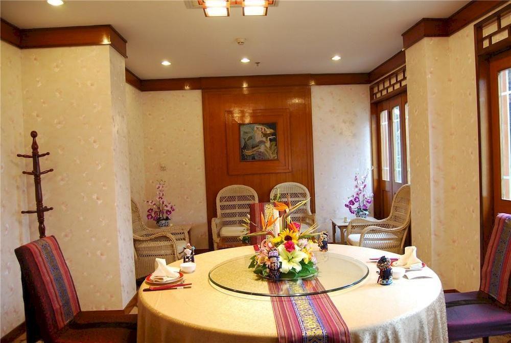 Yunnan Dianchi Garden Resort Hotel & Spa Kunming Exterior photo