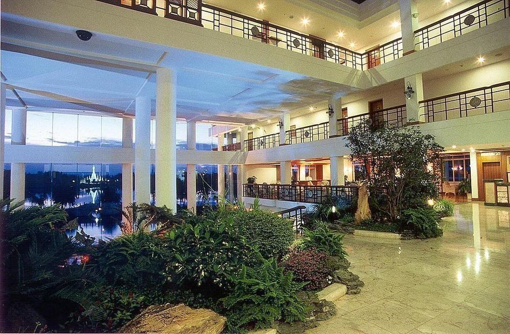 Yunnan Dianchi Garden Resort Hotel & Spa Kunming Exterior photo