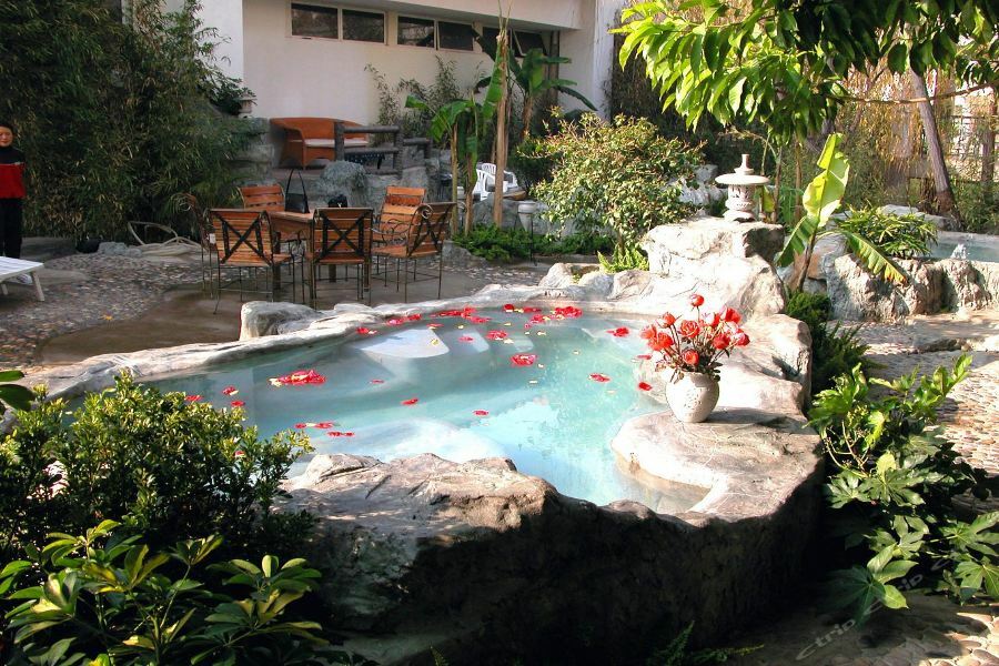 Yunnan Dianchi Garden Resort Hotel & Spa Kunming Exterior photo